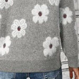 Fuzzy Pullover Daisy Retro Flower Sweater